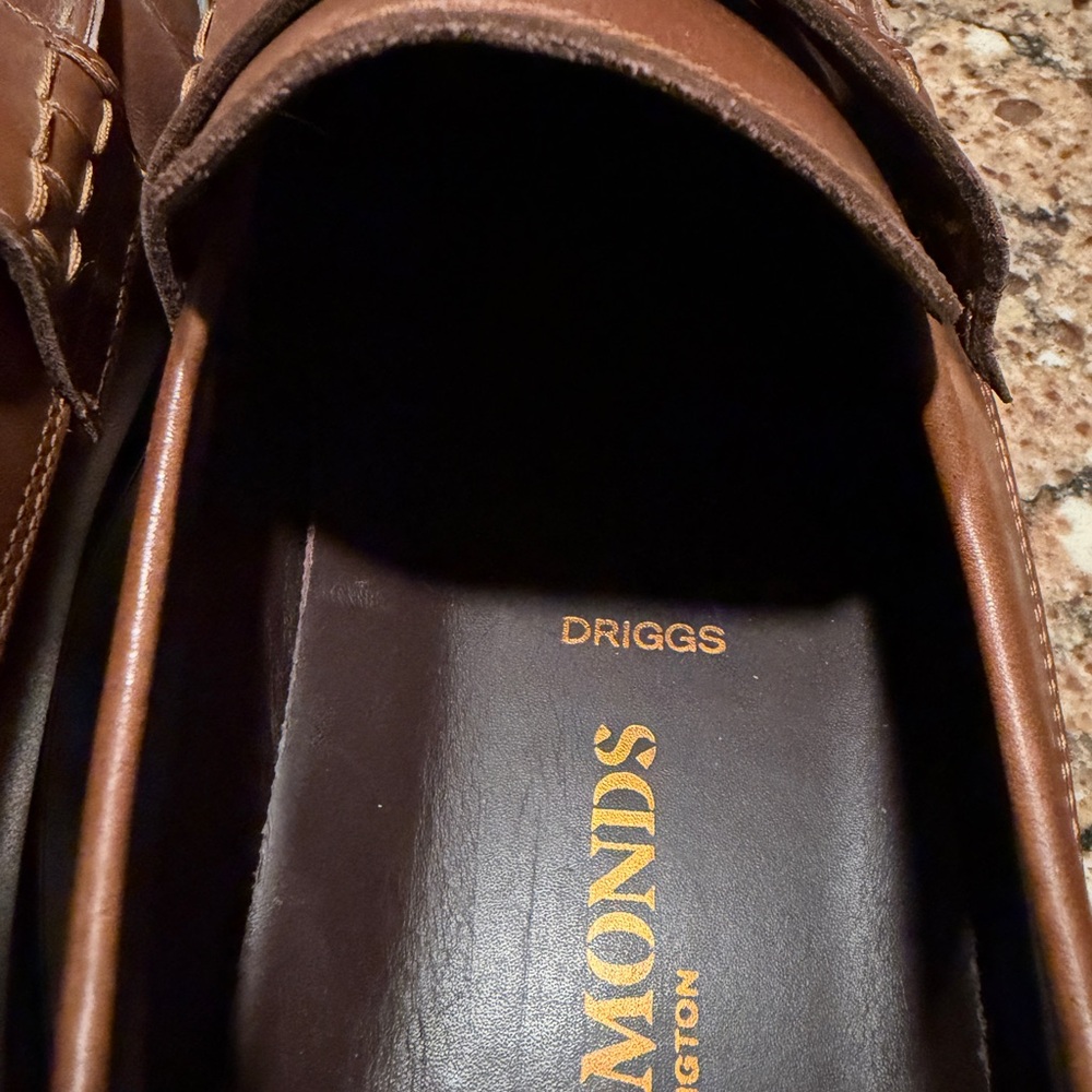 Allen Edmonds Men's Tan Leather Loafers w/Box and Plush Bag - Picture 8 of 10
